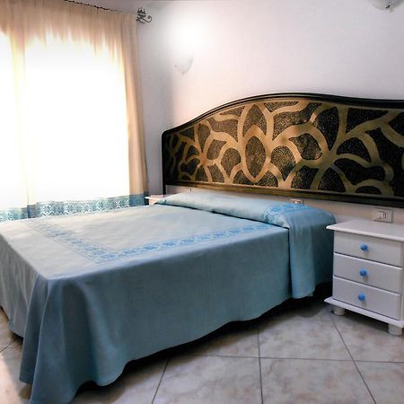 Affittacamere Da Angela Villasimius Exterior foto
