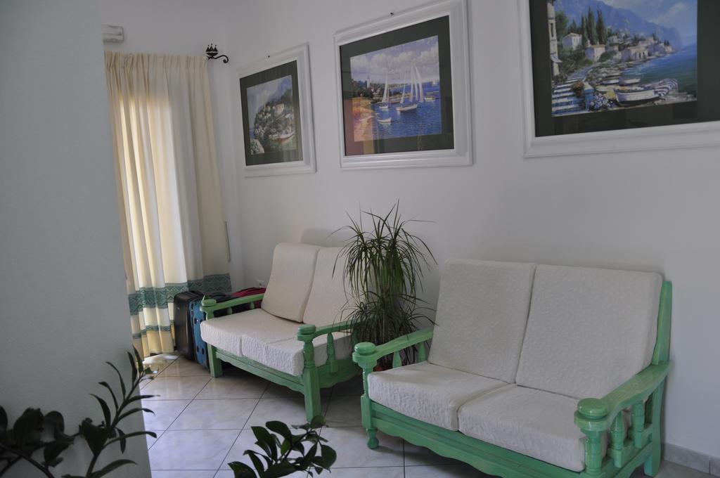 Affittacamere Da Angela Villasimius Exterior foto