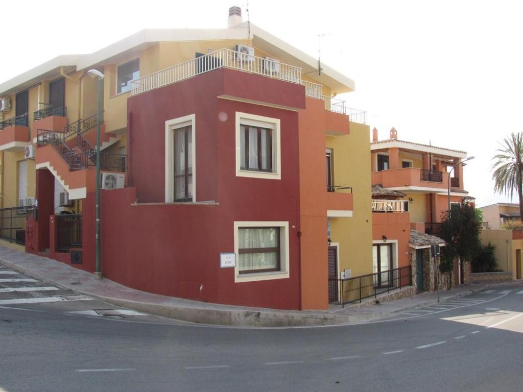 Affittacamere Da Angela Villasimius Exterior foto
